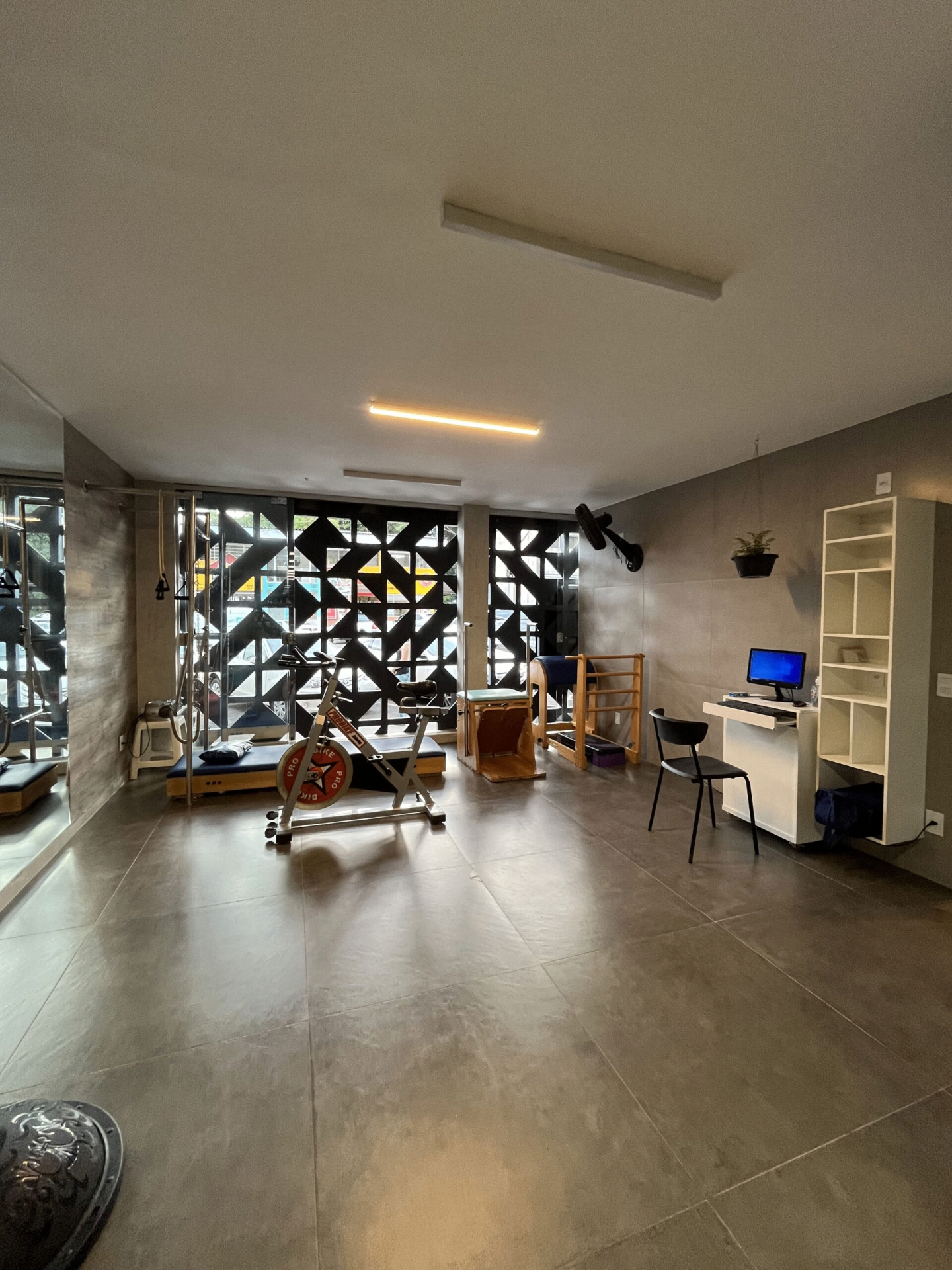 Sala de Pilates e mini academia